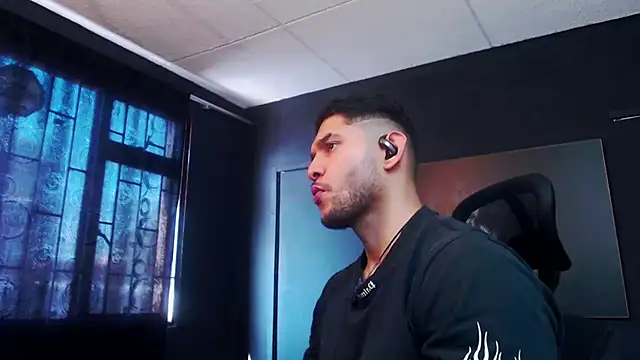 Snapshot of RichardMilleer chatting on 11, 2, 2026 RichardMilleer online show from 11, 2, 2026