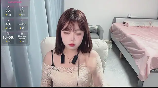 Snapshot of Lucky_Cici chatting on 24, 9, 2025 Lucky Cici online show from 24, 9, 2025