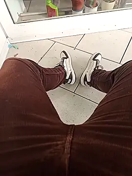 Snapshot of fullystroked chatting on 30, 10, 2025 fullystroked online show from 30, 10, 2025