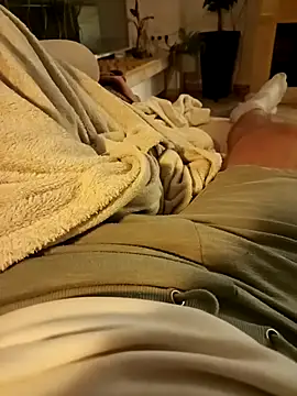 Snapshot of fullystroked chatting on 4, 11, 2025 fullystroked online show from 4, 11, 2025