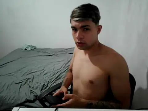 Snapshot of becmz chatting on 29, 3, 2026 becmz online show from 29, 3, 2026