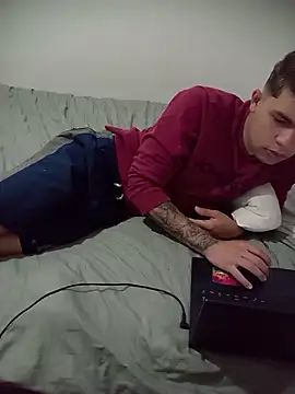 Snapshot of becmz chatting on 2, 4, 2026 becmz online show from 2, 4, 2026