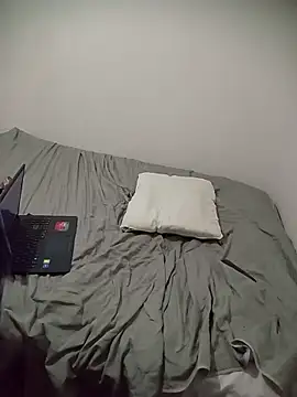 Snapshot of becmz chatting on 2, 4, 2026 becmz online show from 2, 4, 2026