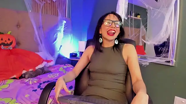 Lilithmuller  online show from 22, 10, 2025