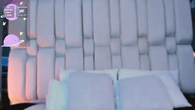 Snapshot of _GigiDoll_ chatting on 3, 12, 2025 GigiDoll online show from 3, 12, 2025