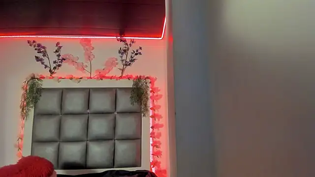 abbiecollins js online show from 17, 3, 2026