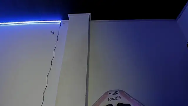 abbiecollins js online show from 3, 4, 2026