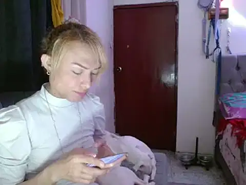 Snapshot of skarleth_hot21 chatting on 2, 2, 2026 skarleth hot21 online show from 2, 2, 2026