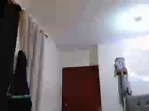 Snapshot of skarleth_hot21 chatting on 5, 2, 2026 skarleth hot21 online show from 5, 2, 2026