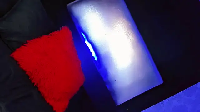 Snapshot of daniela_dolls chatting on 16, 12, 2025 daniela dolls online show from 16, 12, 2025