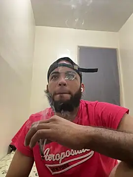 LeoPR00 online show from 7, 10, 2025