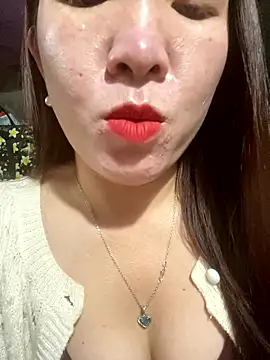 Luna-ass online show from 10, 1, 2026