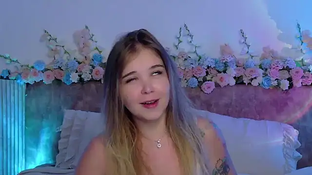 Snapshot of Lilith_Bonheur chatting on 18, 3, 2026 Lilith Bonheur online show from 18, 3, 2026