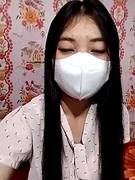 Snapshot of Damhan12 chatting on 11, 11, 2025 Damhan12 online show from 11, 11, 2025