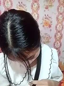 Snapshot of Damhan12 chatting on 14, 11, 2025 Damhan12 online show from 14, 11, 2025