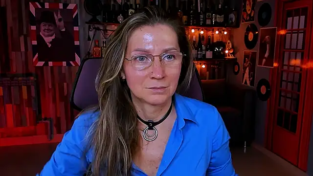 Snapshot of UmaSpace chatting on 15, 9, 2025 UmaSpace online show from 15, 9, 2025