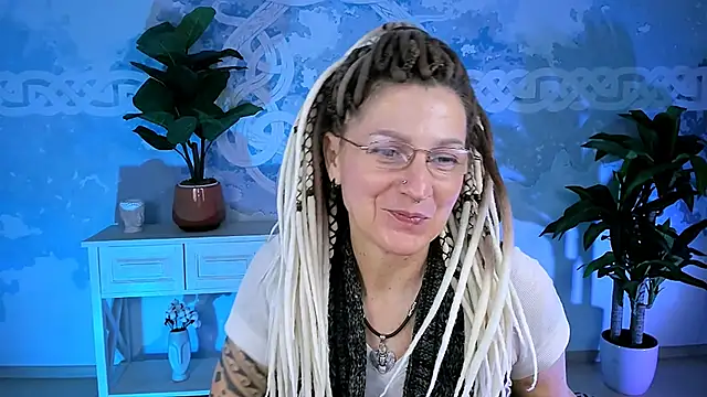 Snapshot of UmaSpace chatting on 14, 12, 2025 UmaSpace online show from 14, 12, 2025