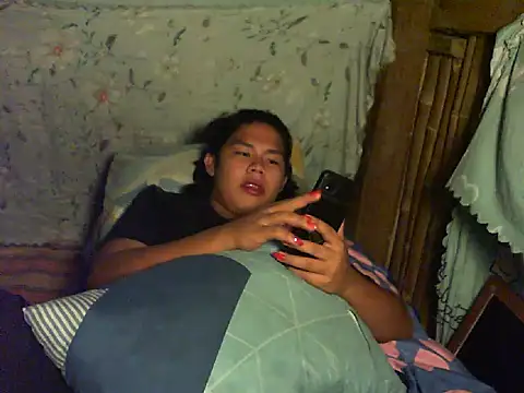 Snapshot of Huntrix2025 chatting on 14, 10, 2025 Huntrix2025 online show from 14, 10, 2025