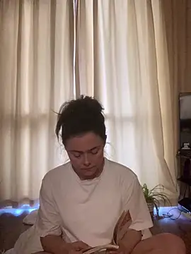 Snapshot of Mia_Winters chatting on 13, 3, 2026 Mia Winters online show from 13, 3, 2026