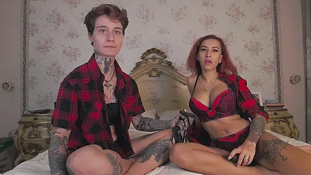 Snapshot of UnholyAngels chatting on 2, 11, 2025 UnholyAngels online show from 2, 11, 2025