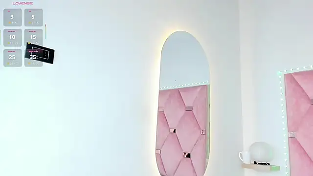 La Diabla8 online show from 27, 10, 2025