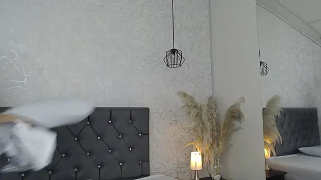 Sabriinaa Foxx online show from 9, 3, 2026