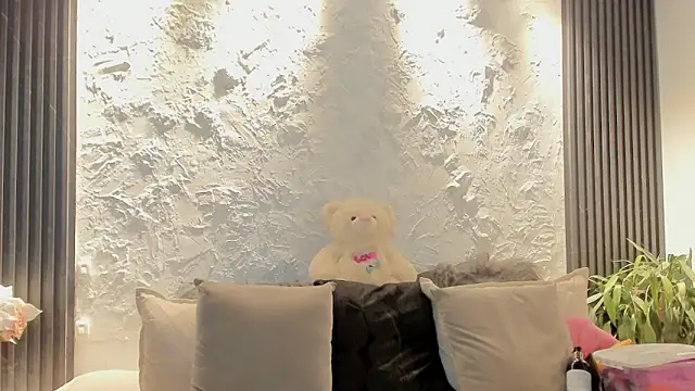 joselin rouse online show from 13, 4, 2026