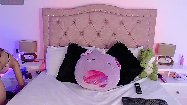 sweet caandyy online show from 24, 9, 2025