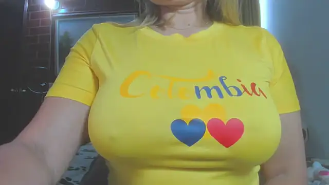 LatinaMature  online show from 11, 5, 2026