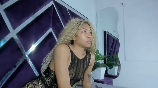 angelkyraasm online show from 16, 1, 2026