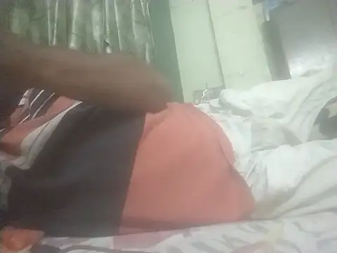 Snapshot of Naughty_gaurav chatting on 15, 4, 2026 Naughty gaurav online show from 15, 4, 2026