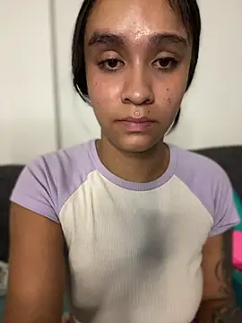 Isabella-Teen online show from 12, 3, 2026