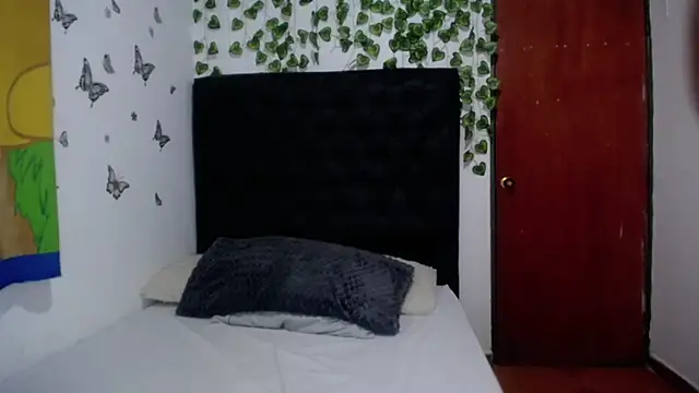 Snapshot of isabel_09 chatting on 28, 11, 2025 isabel 09 online show from 28, 11, 2025