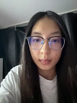 Snapshot of xiaobaimao6 chatting on 19, 10, 2025 xiaobaimao6 online show from 19, 10, 2025