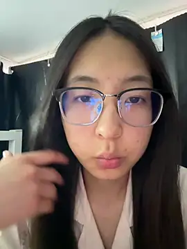 Snapshot of xiaobaimao6 chatting on 25, 4, 2026 xiaobaimao6 online show from 25, 4, 2026