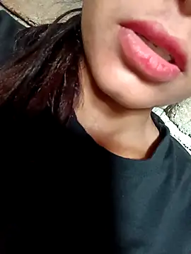 Snapshot of Aaisha-16 chatting on 23, 4, 2026 Aaisha-16 online show from 23, 4, 2026