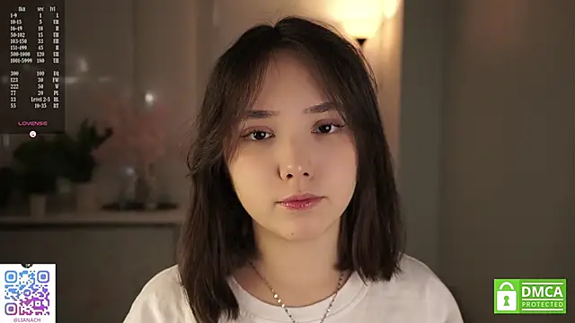 RenaeConnerley online show from 12, 11, 2025