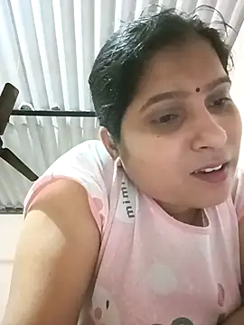 Snapshot of aliya-jaan71 chatting on 27, 3, 2026 aliya-jaan71 online show from 27, 3, 2026