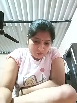 aliya-jaan71 online show from 9, 4, 2026