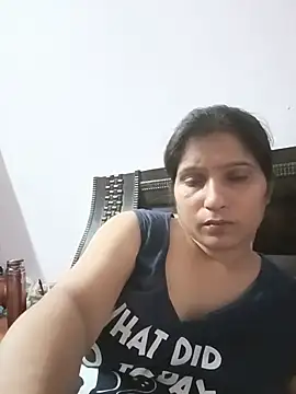 Snapshot of aliya-jaan71 chatting on 22, 7, 2026 aliya-jaan71 online show from 22, 7, 2026