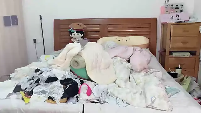 Akong11 online show from 31, 10, 2025