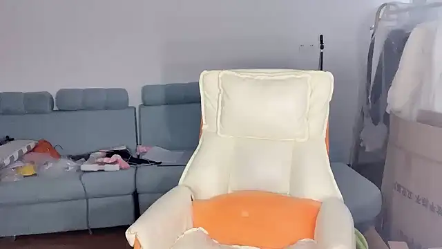 Akong11 online show from 28, 2, 2026