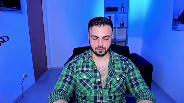 Snapshot of Jace_Thorne chatting on 23, 11, 2025 Jace Thorne online show from 23, 11, 2025