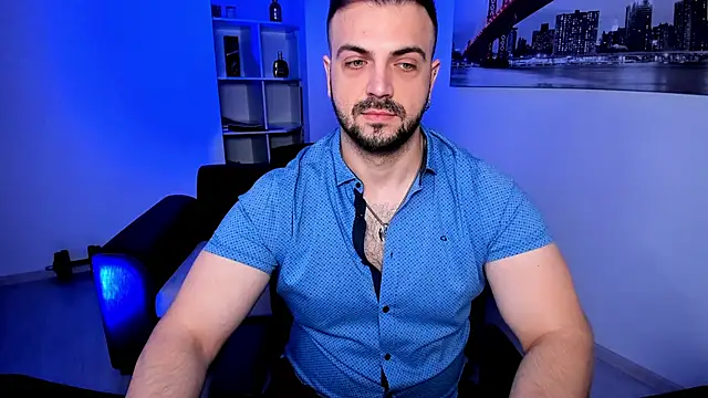 Snapshot of Jace_Thorne chatting on 15, 12, 2025 Jace Thorne online show from 15, 12, 2025