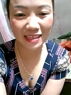 Snapshot of _losrt_cherry_ chatting on 29, 9, 2025  losrt cherry  online show from 29, 9, 2025