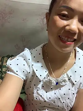 Snapshot of _losrt_cherry_ chatting on 25, 10, 2025  losrt cherry  online show from 25, 10, 2025