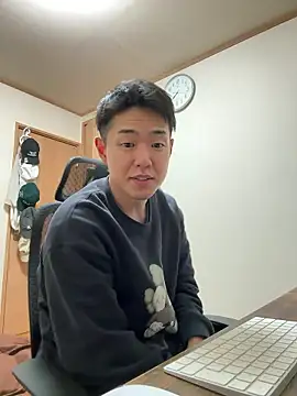 Snapshot of KAMESAN08 chatting on 5, 5, 2026 KAMESAN08 online show from 5, 5, 2026