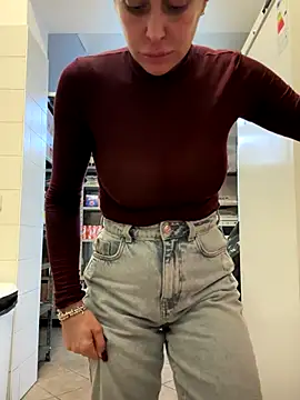 ainaht online show from 23, 12, 2025