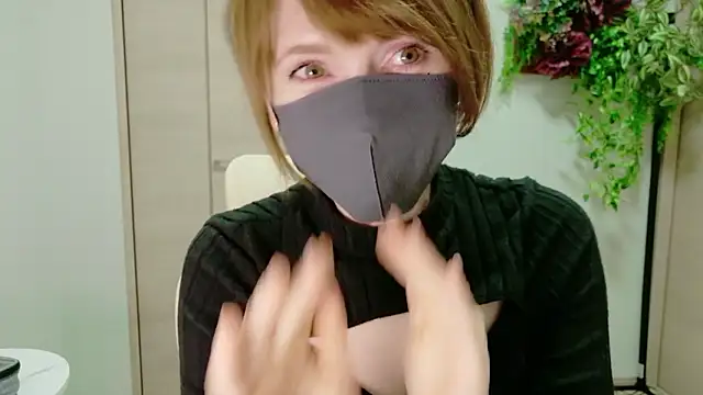 Snapshot of MariaM_080 chatting on 21, 4, 2026 MariaM 080 online show from 21, 4, 2026