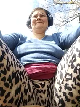 Snapshot of Flacara100 chatting on 19, 4, 2026 Flacara100 online show from 19, 4, 2026